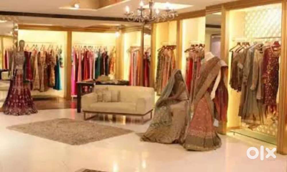 URGENT REQUIREMENT IN SAREE SHOWROOM IN LUCKNOW LOCATION !!