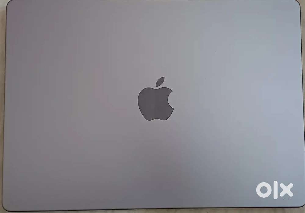 Apple Macbook Pro M2 (2023) (16GB/512 SSD)14.2 inch Liquid Retina XDR