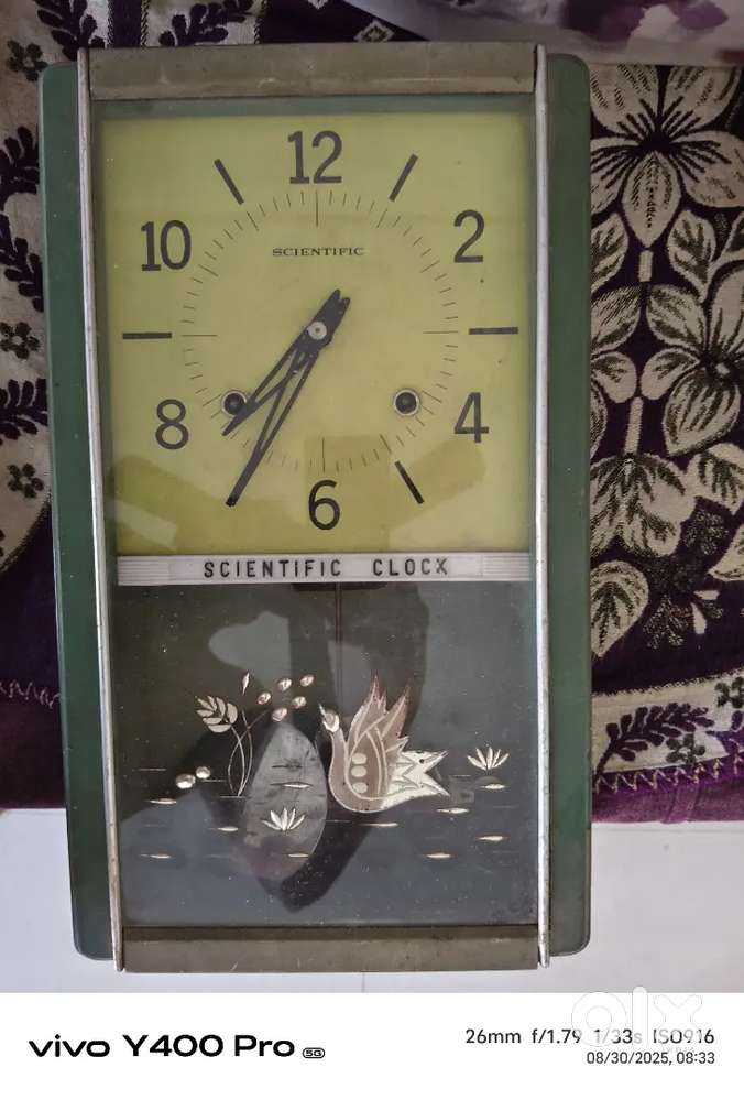 Vintage scientific wall clock sale in thane