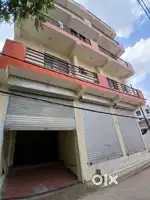 Indipendent flat available 4bhk/2bhk for family or bachelor