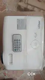 Vivitek un used projector