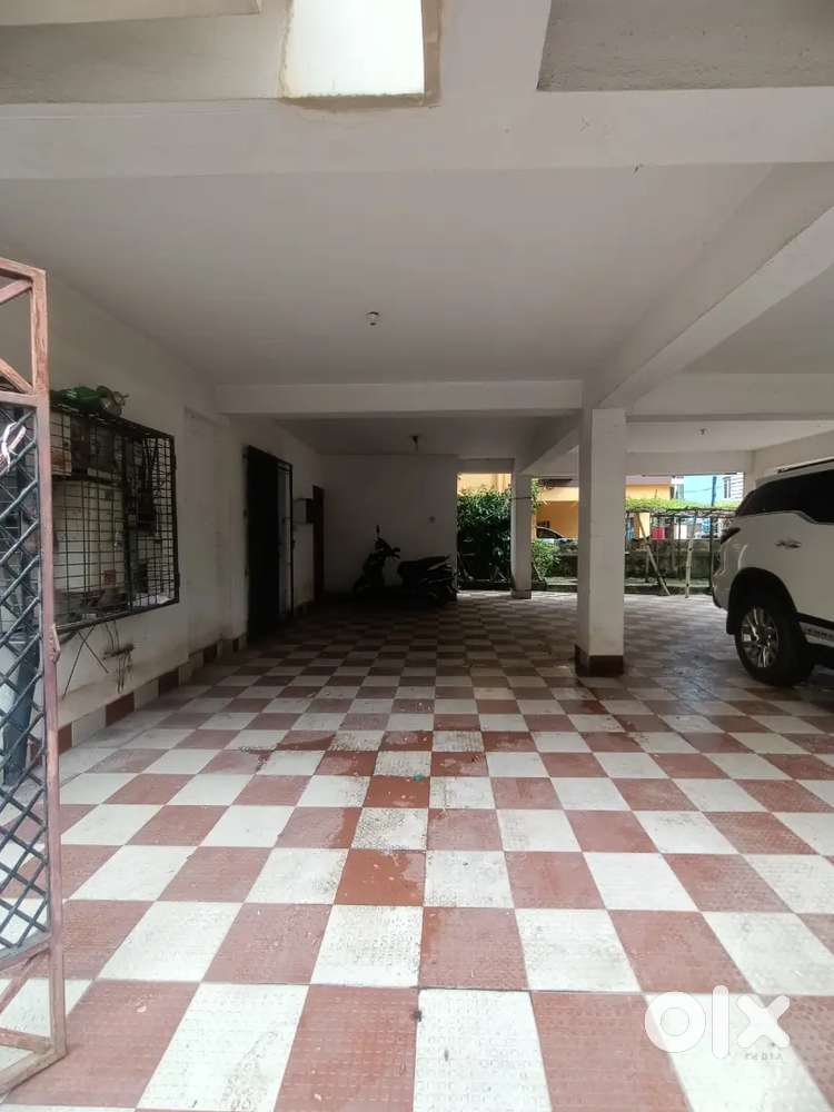 Kalikapur/ Madurdaha -3bhk Flat with large covered parking