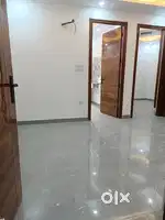On road property 1 km ander hai apke bajt me