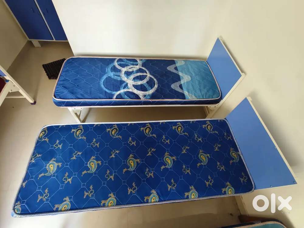 Raning hostel for sale in Kondapur Sriram nagar