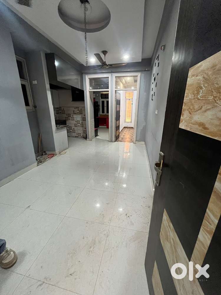 2bhk semi furnised flat