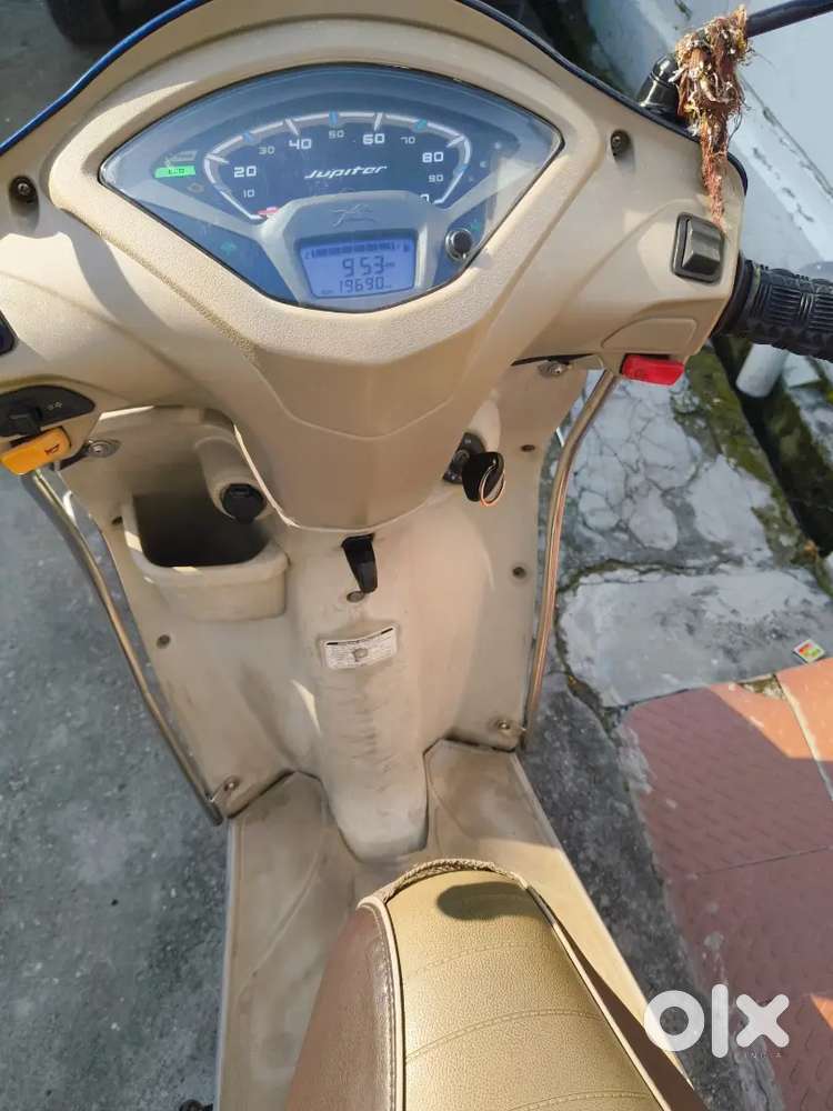 Jupiter zx 2021 december top model ,Mint condition, lamination is done