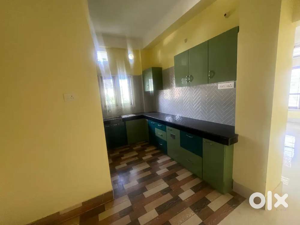 2bhk/3bhk flat or Apartment room available in beltola to zoo road area