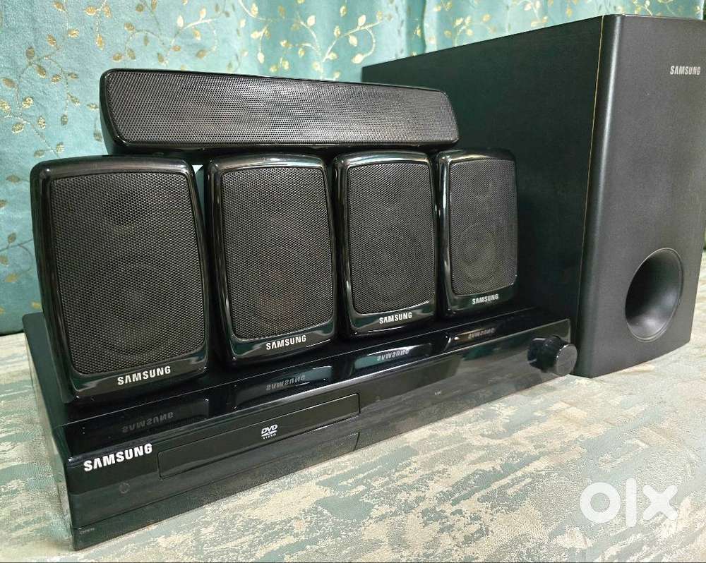 Samsung DVD Home Theater 5.1 Channel HT-Z320  Excellent Condition