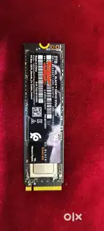 WD 2TB SN8100