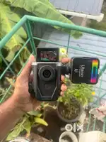 Canon v10 vlogging camera
