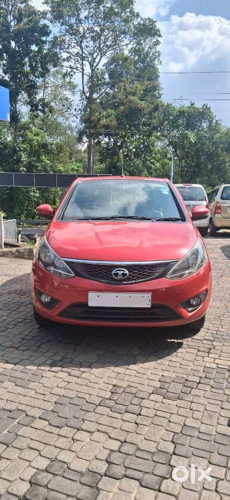 Tata Bolt Revotron XMS, 2015, Petrol