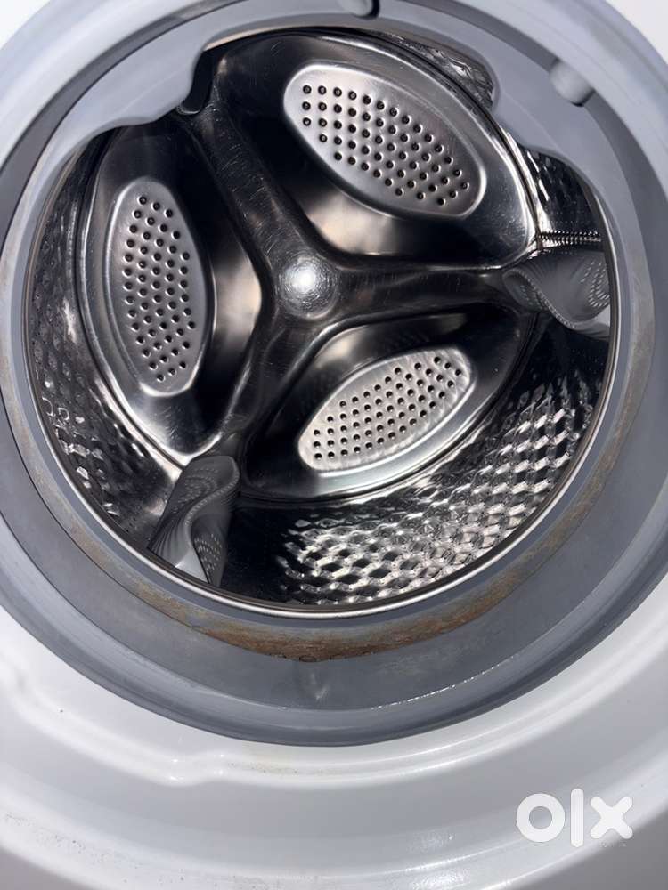 Toshiba Full automatic front load 9kg