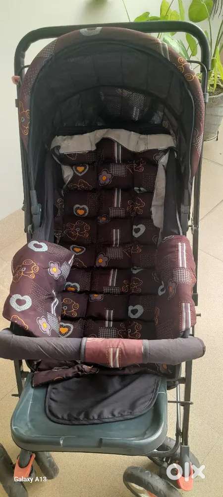 Kids pram nevy blue colour