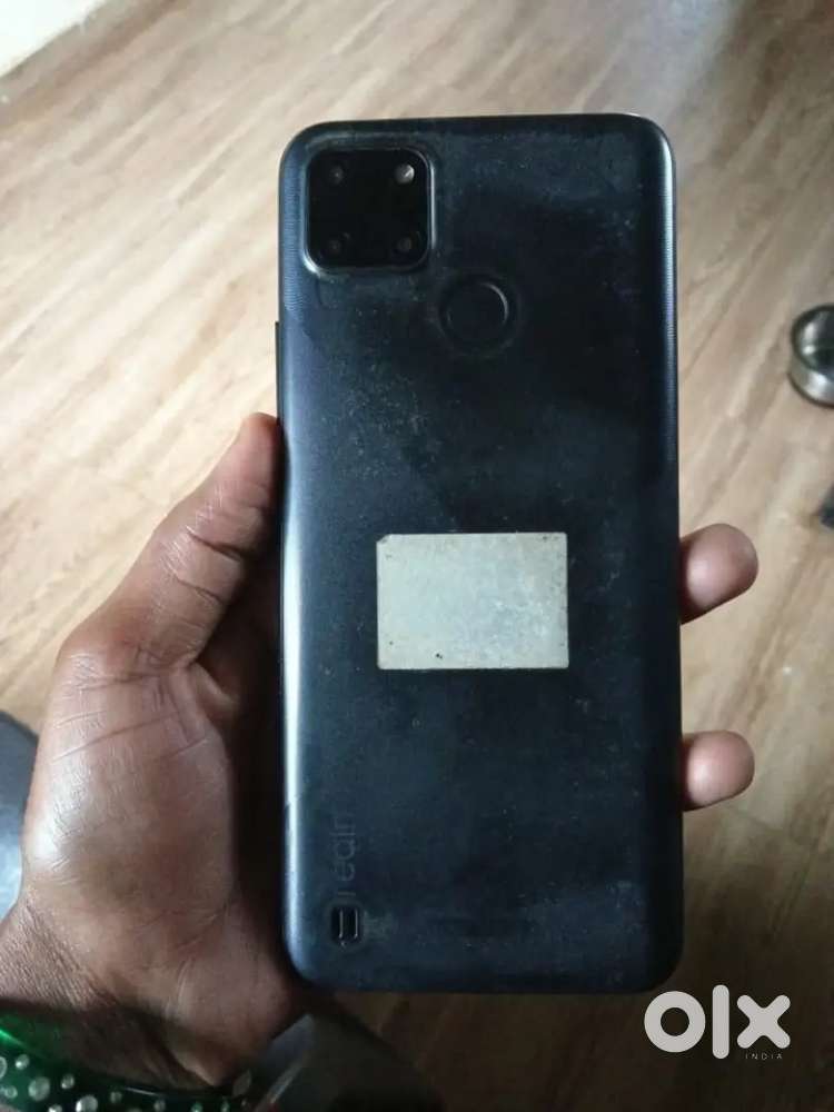 Realme c21 y