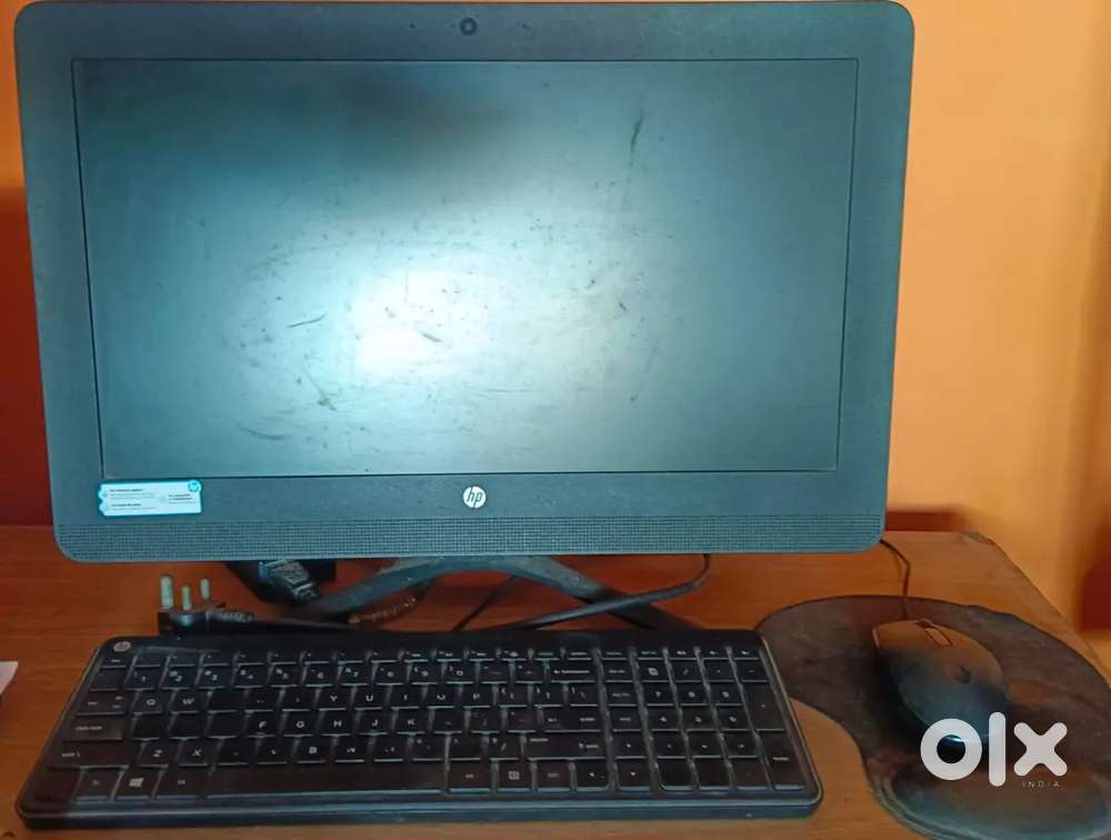 HP 200 G3 All-in-One (AiO) PC