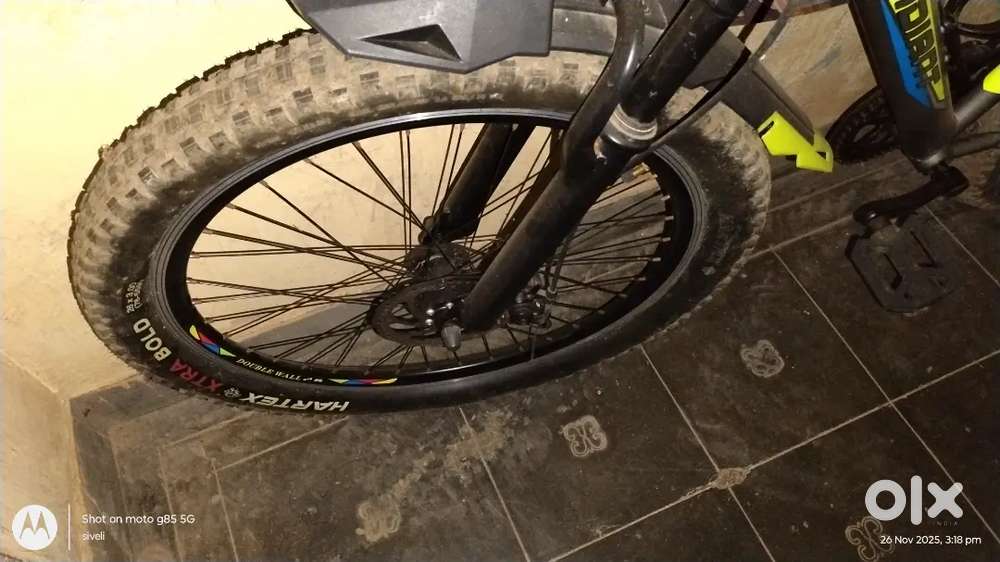 Radiant front and rear disc brake model and front shock