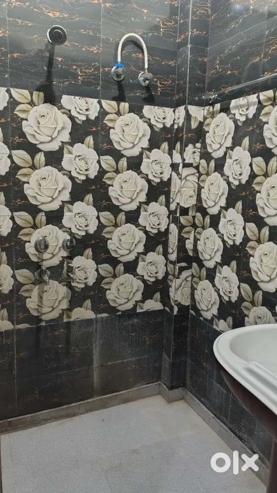 1 BHK AVAILABLE IN AYA NAGAR DLF