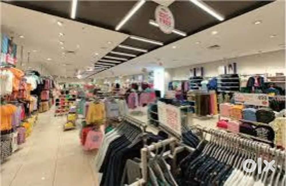 Wanted male/female  staffs with 28000 above Salary