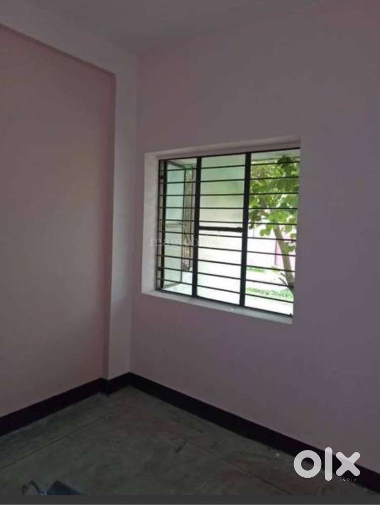 Ready-to-Move 2BHK, Dohara Road 500sq feet Fast deal, Negotiable