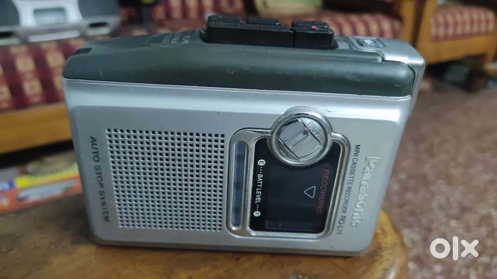 Panasonic RQ-L11 mini cassette recorder