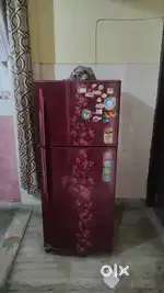 1Rk Rented floor in Manas kunj