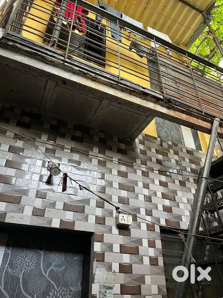 7-8 min walking distance from ulhasnagar west ,