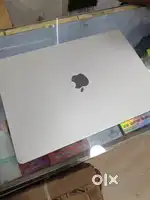 MACBOOK AIR M2