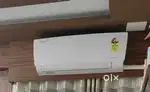 Lloyd 5 in 1 convertible Inverter AC 1 Ton