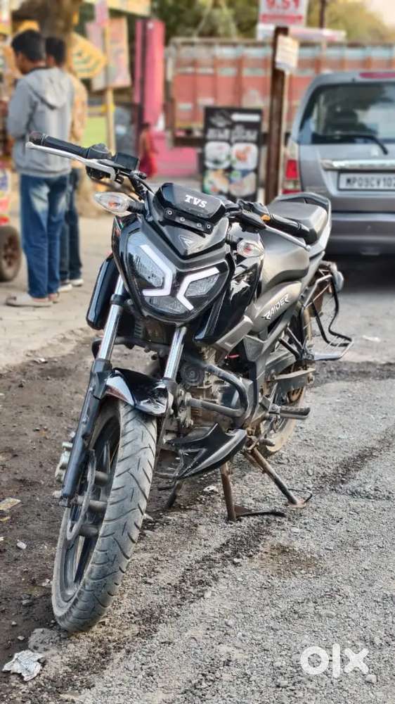 TVS RAIDER 125