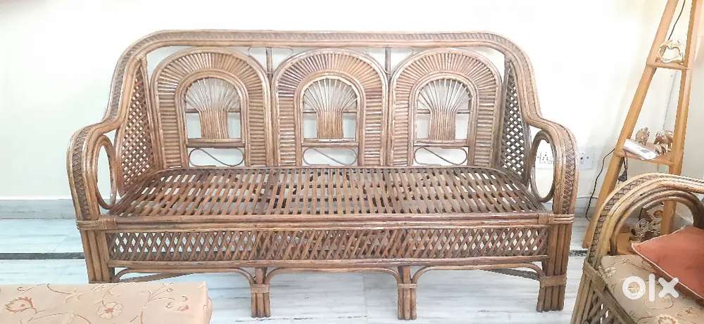 They include cane Sofa 3 sitter + 2 Chair