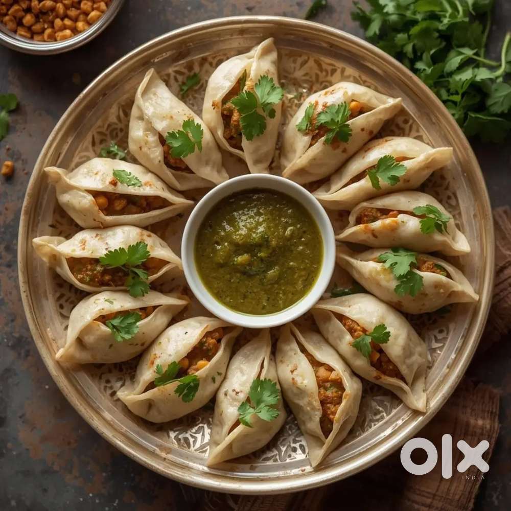 Ek helper  ki jarurat hai