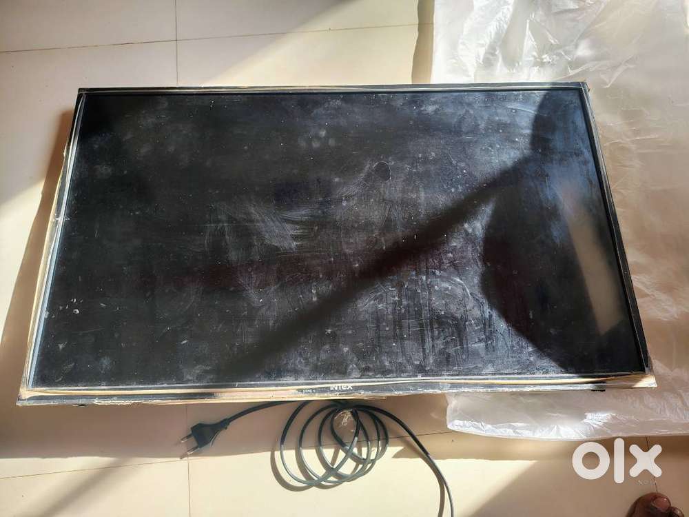 Intex smart led tv