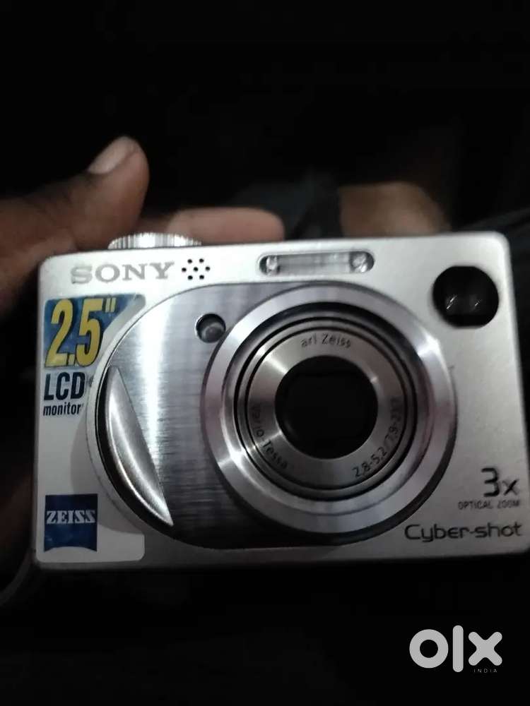 Sony cybershot 3x zoom