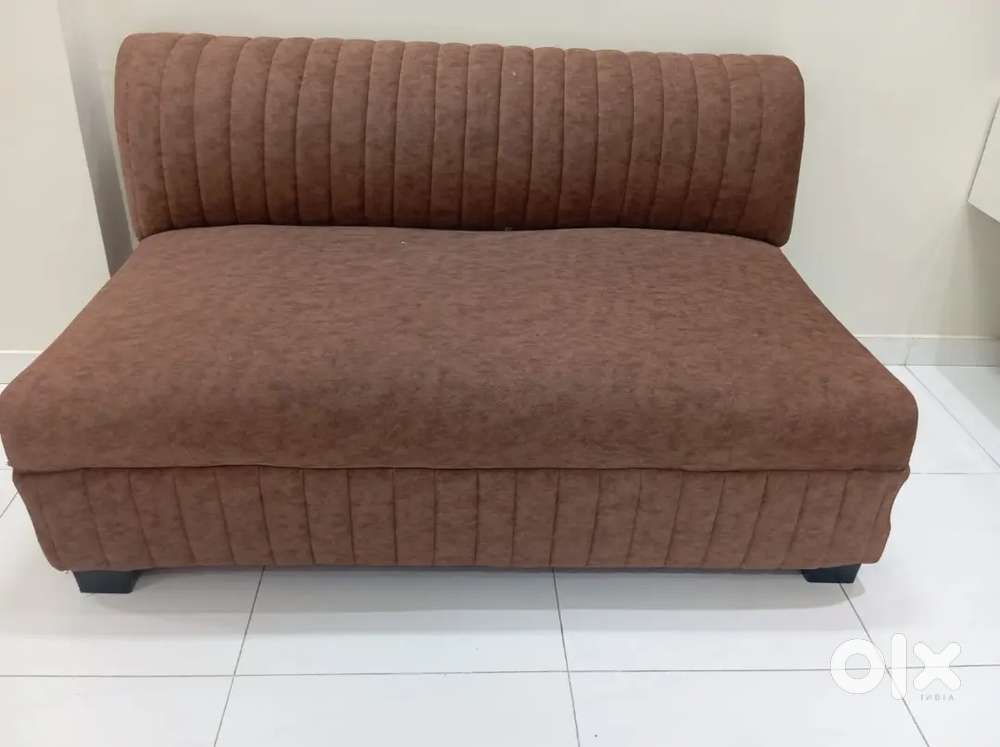 2 seater new sofa