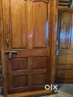 Thik wood door  good condition sale