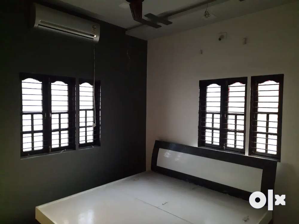 3 bhk furnished duplex available on rent in diwalipura.