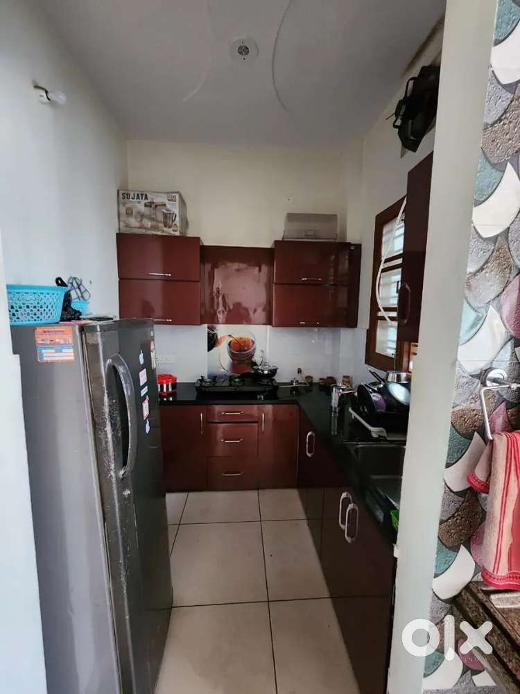 2 floor for rent