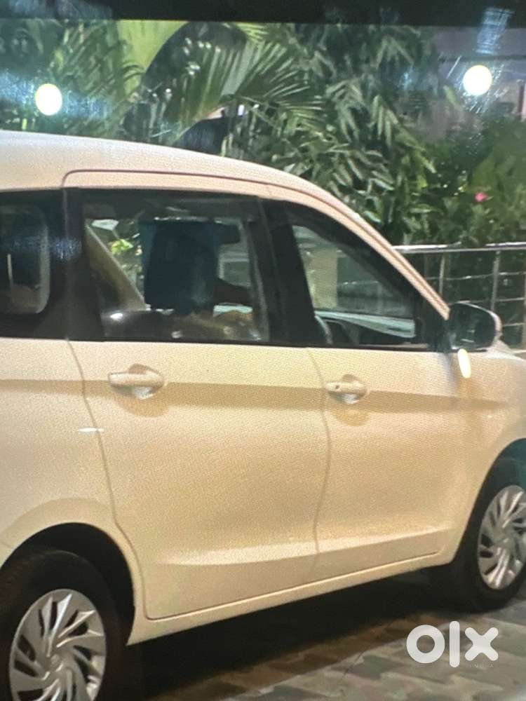 Want Cab drivers for IT company