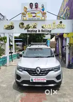 Renault Triber RXT, 2023, Petrol