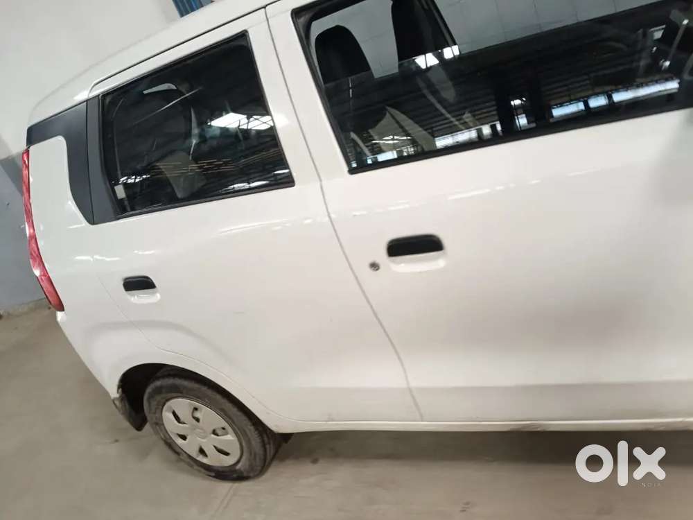 Ola uber me gadi chlane k liye driver chahiye 50/50 me