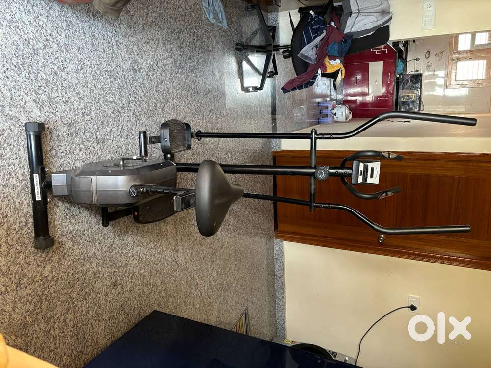 Steel Elliptical Cross Trainer with LCD Display