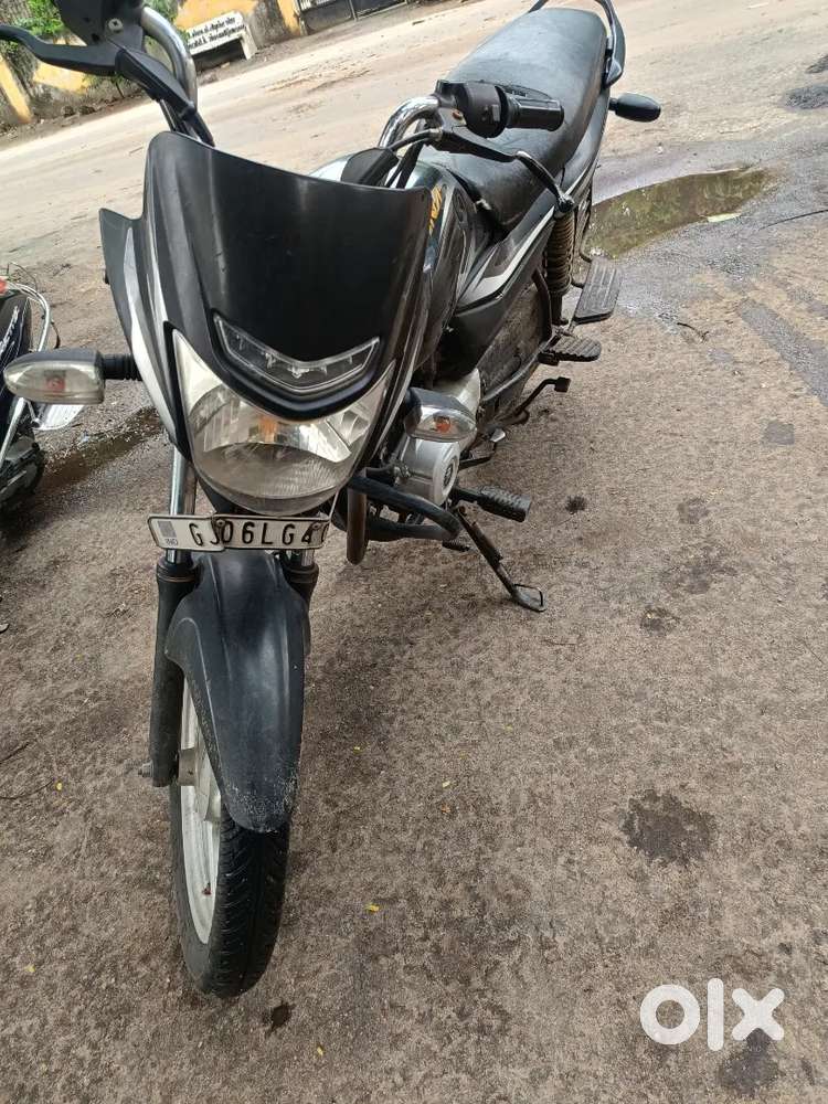 Selling bajaj platina