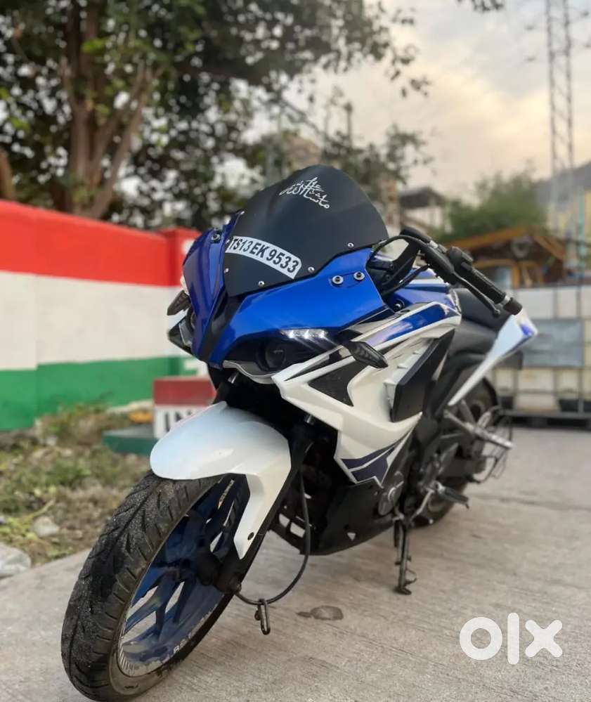 Pulsar RS 200