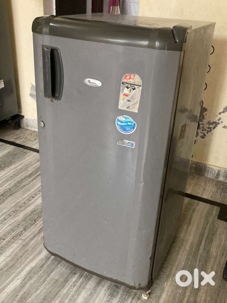 Whirlphool Single door Fridge 3 Star
