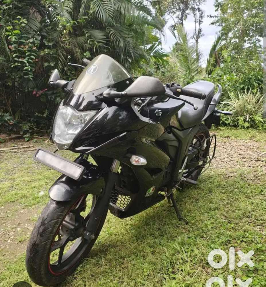 Suzuki Gixxer sf