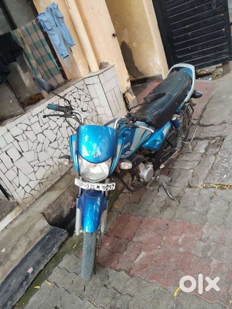 Hf delux selling urgently