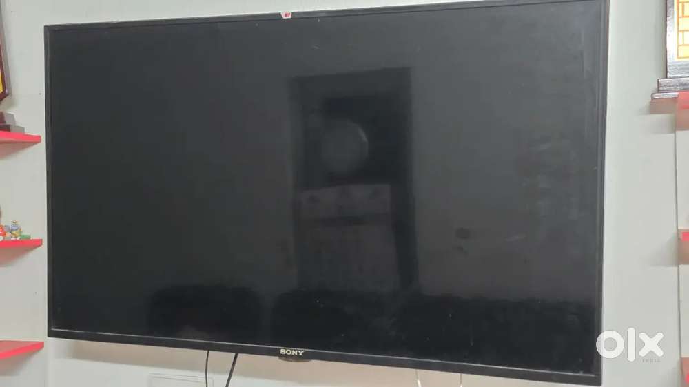 43 inch Sony Smart TV for sale