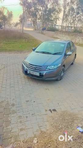Honda City 2010 Petrol Well Maintained