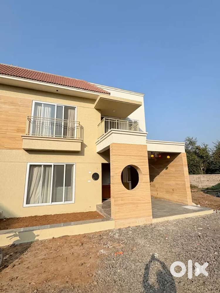 We are selling our 4 BHK fully furnished new house