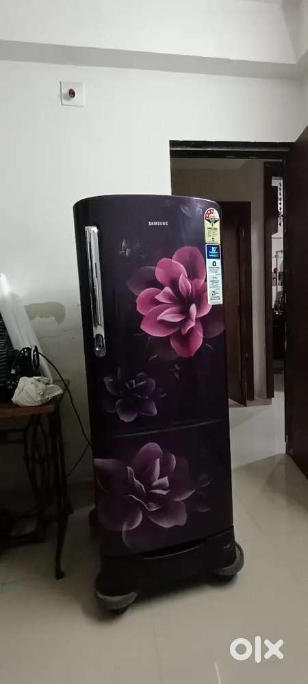 SAMSUNG FRIDGE